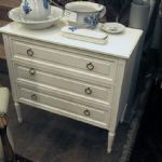 132 8449 CHEST OF DRAWERS